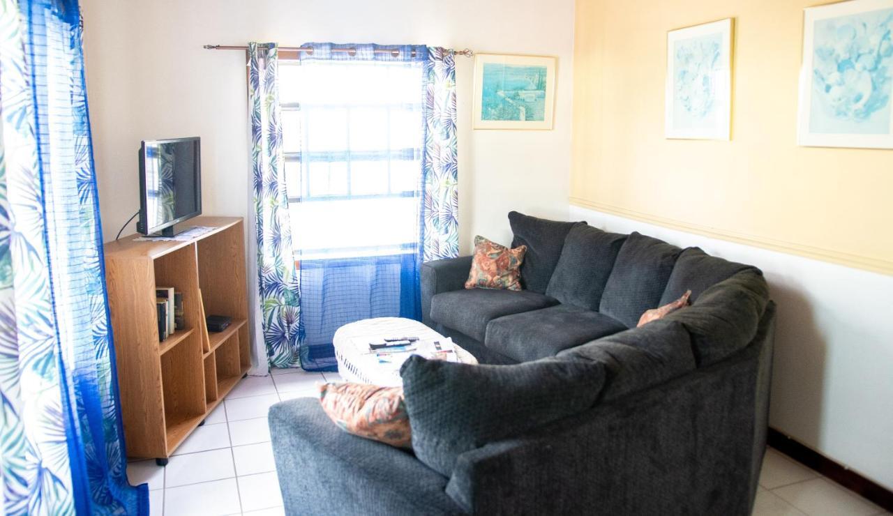 Tropical Breeze Vacation Home And Apartments Gros Islet Exterior photo